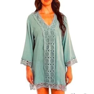 Isaac Mizrahi Daisy crochet trim cover up.